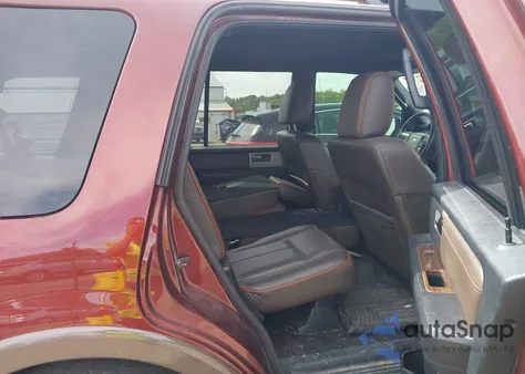 2015 Ford Expedition King Ranch z USA, uszkodzony, nr VIN 1FMJU1JT3FEF27982